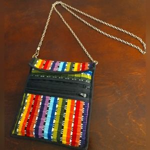 HP Woven Multi Color Chain Crossbody Strap Travel Bag Zipper Pockets GUC